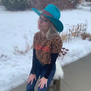 Meet your Posher, Madison